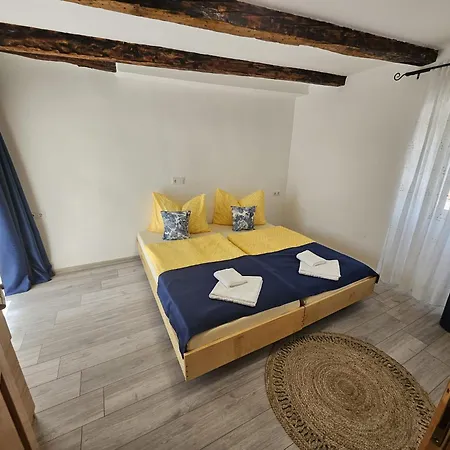 Nautia Stone House Milohnici