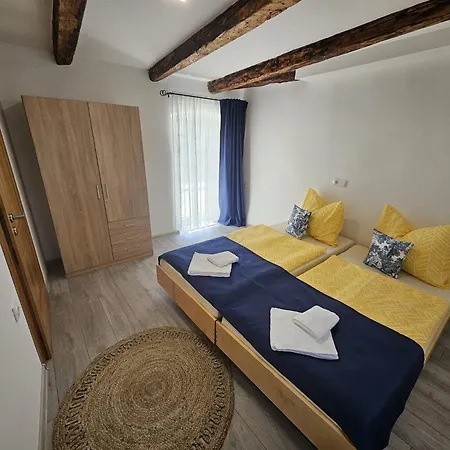 Nautia Stone House Milohnici